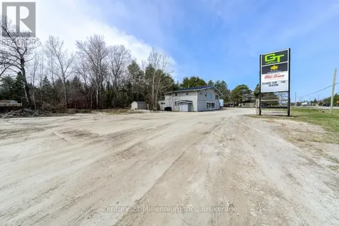 9405 Beachwood Road Highway Collingwood ON L9Y 3Z1