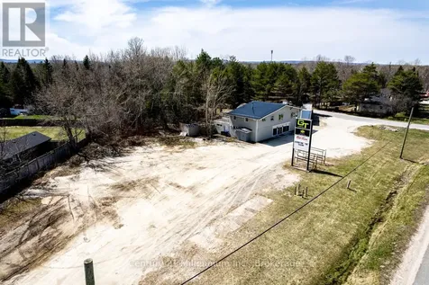 9405 Beachwood Road Highway Collingwood ON L9Y 3Z1