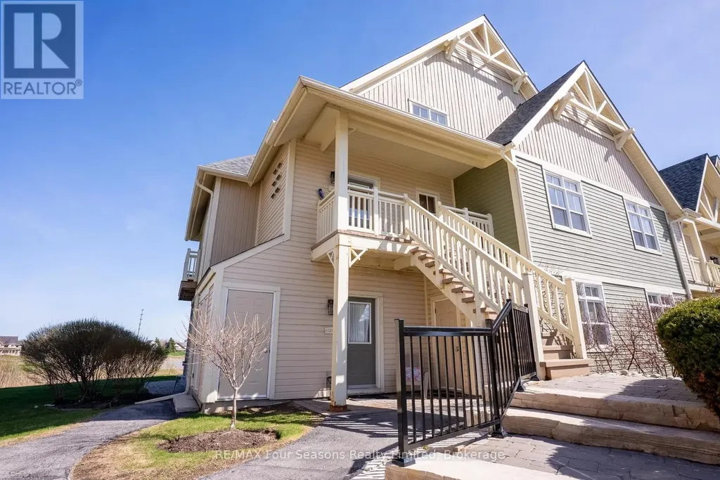 125 Fairway Court Blue Mountains ON L9Y 0P8