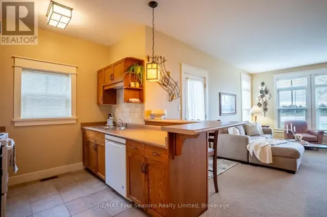 125 Fairway Court Blue Mountains ON L9Y 0P8