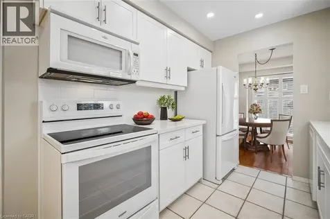 5255 Lakeshore Road Burlington ON L7L 5X8