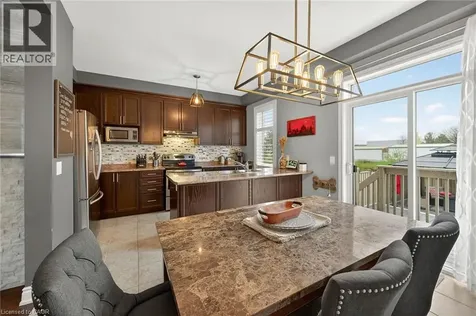 100 Narbonne Crescent Stoney Creek ON L8J 0J6