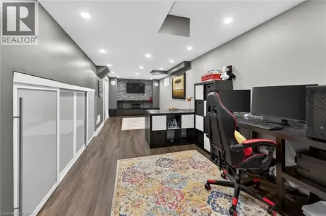 100 Narbonne Crescent Stoney Creek ON L8J 0J6