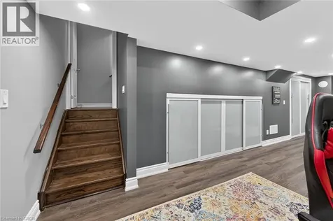 100 Narbonne Crescent Stoney Creek ON L8J 0J6