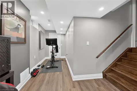 100 Narbonne Crescent Stoney Creek ON L8J 0J6