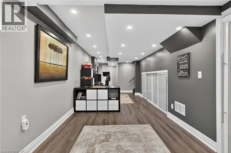100 Narbonne Crescent Stoney Creek ON L8J 0J6