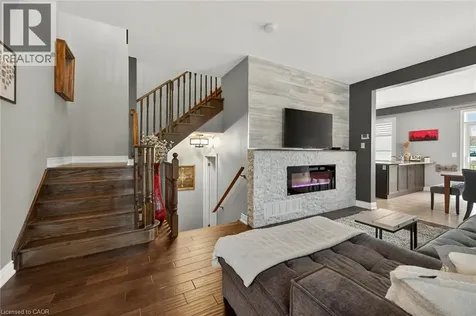 100 Narbonne Crescent Stoney Creek ON L8J 0J6