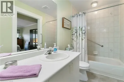 16 Mallard Walk Port Rowan ON N0E 1M0