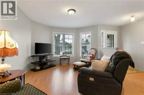 16 Mallard Walk Port Rowan ON N0E 1M0
