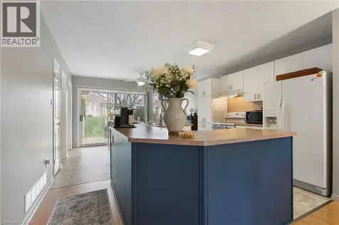 16 Mallard Walk Port Rowan ON N0E 1M0