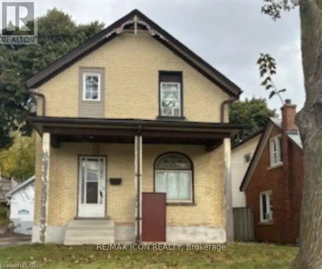 138 Courtland Avenue East Kitchener ON N2G 2V1