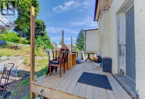 138 Courtland Avenue East Kitchener ON N2G 2V1