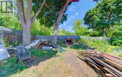 138 Courtland Avenue East Kitchener ON N2G 2V1