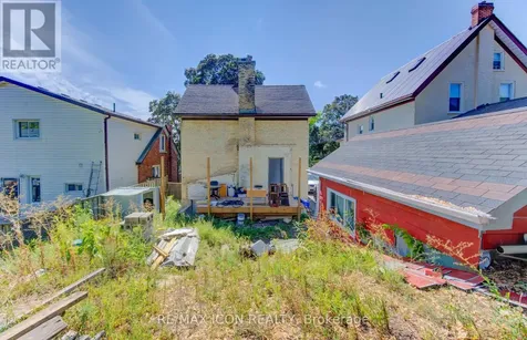 138 Courtland Avenue East Kitchener ON N2G 2V1