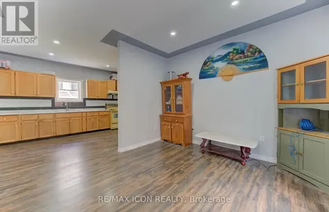 138 Courtland Avenue East Kitchener ON N2G 2V1