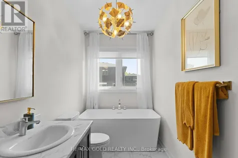 54 Eberhardt Drive Wasaga Beach ON L9Z 0K5