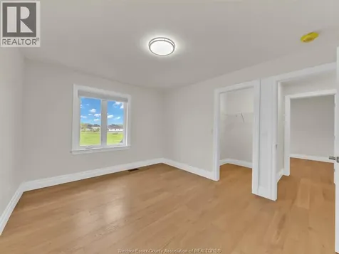 569 Holburn Windsor ON N8X 0A3