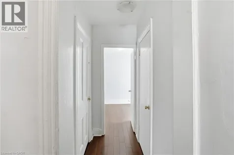 137 Market Street Hamilton ON L8R 1N7