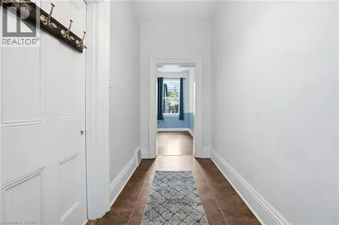 137 Market Street Hamilton ON L8R 1N7