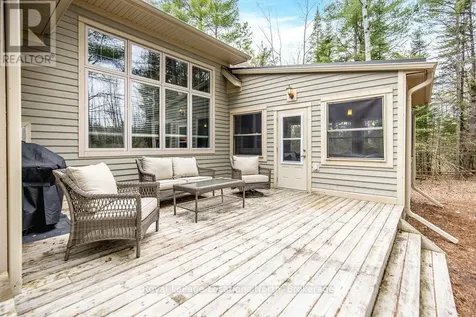 119 Earl Street Wasaga Beach ON L9Z 2P5