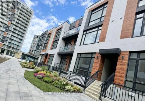 14 David Eyer Drive Richmond Hill ON L4S 0N4