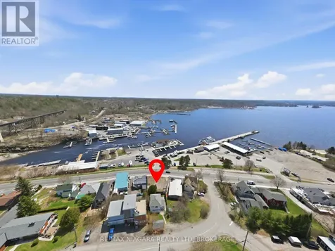 22 Bay Street Parry Sound ON P2A 1S5