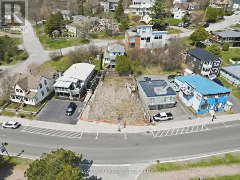 22 Bay Street Parry Sound ON P2A 1S5