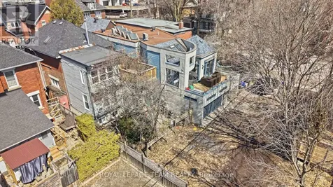 12 Lewis Street Ottawa ON K2P 0S3