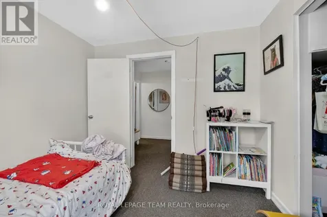 8 Lewis Street Ottawa ON K2P 0S3