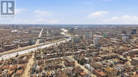 8 Lewis Street Ottawa ON K2P 0S3