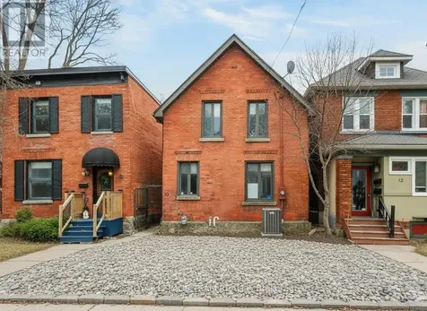 10 Lewis Street Ottawa ON K2P 0S3