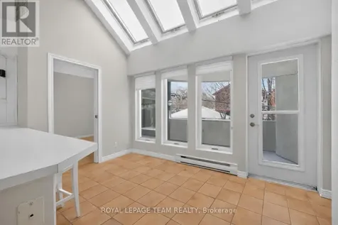 10 Lewis Street Ottawa ON K2P 0S3