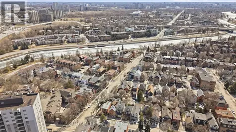 10 Lewis Street Ottawa ON K2P 0S3