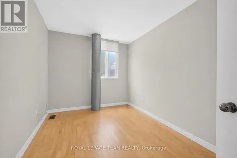 10 Lewis Street Ottawa ON K2P 0S3