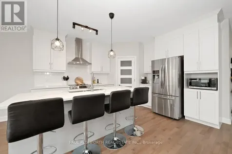 624 Geneva Crescent Russell ON K0A 1W0