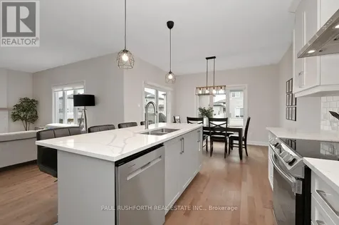 624 Geneva Crescent Russell ON K0A 1W0