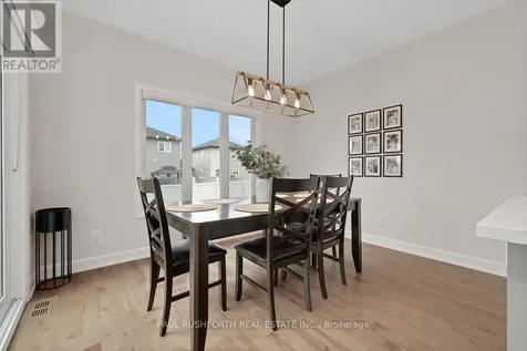 624 Geneva Crescent Russell ON K0A 1W0