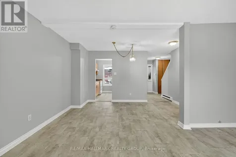 3219 Stockton Drive Ottawa ON K1T 1S3
