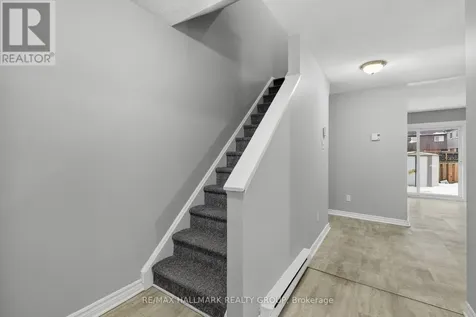 3219 Stockton Drive Ottawa ON K1T 1S3