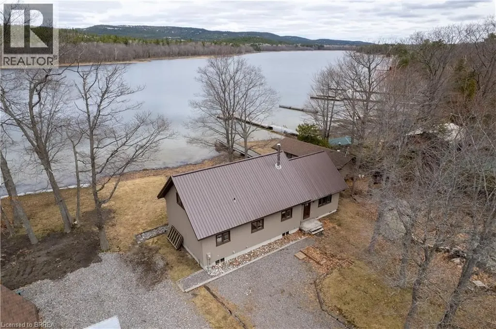 344 Perry Avenue Killarney ON P0M 2A0