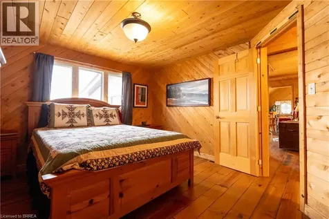 344 Perry Avenue Killarney ON P0M 2A0