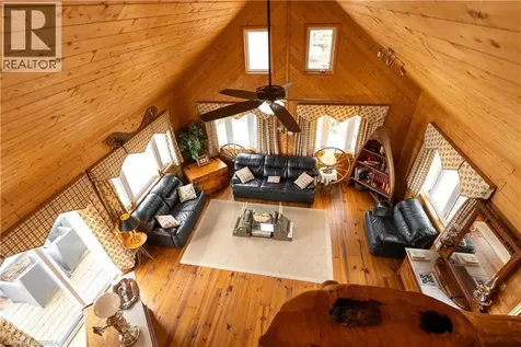 344 Perry Avenue Killarney ON P0M 2A0