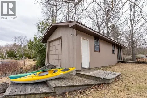 344 Perry Avenue Killarney ON P0M 2A0