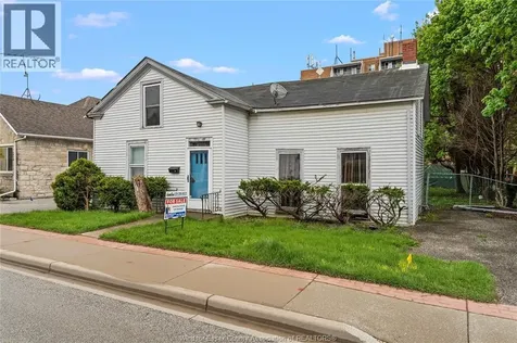 109 Park Street Amherstburg ON N9V 1N7