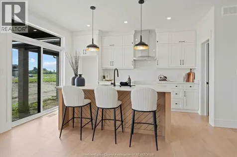5184 Talia Trail Tecumseh ON N0R 1K0