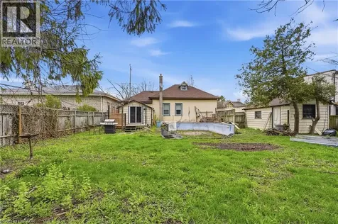 114 Grand Avenue South Cambridge ON N1S 2M2