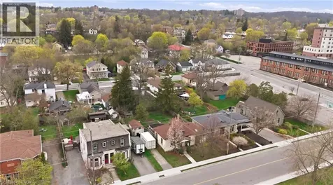 114 Grand Avenue South Cambridge ON N1S 2M2