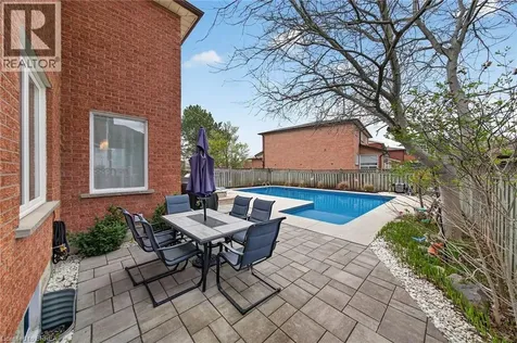 3 Bowes Court Caledon ON L7E 1A5