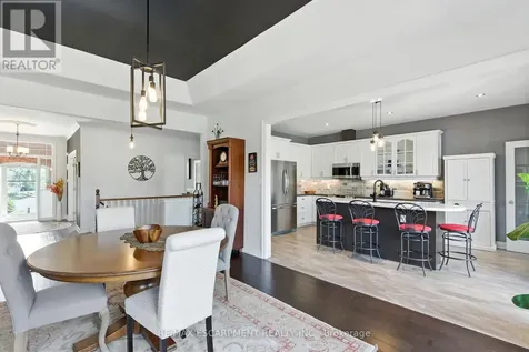 10 Featherstone Avenue Haldimand ON N0A 1P0