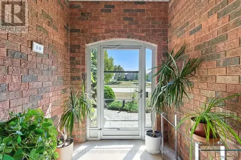 10 Featherstone Avenue Haldimand ON N0A 1P0